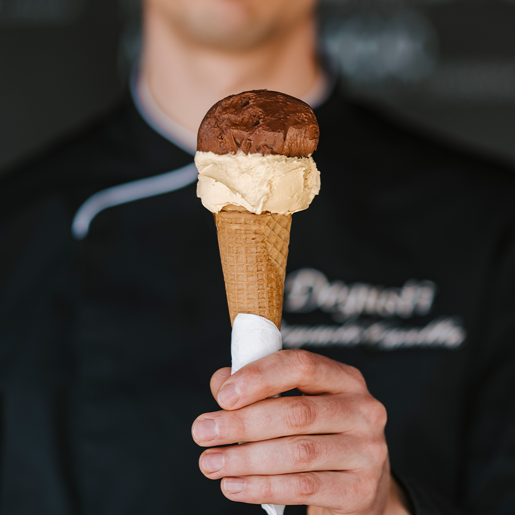Cono gelato cioccolato